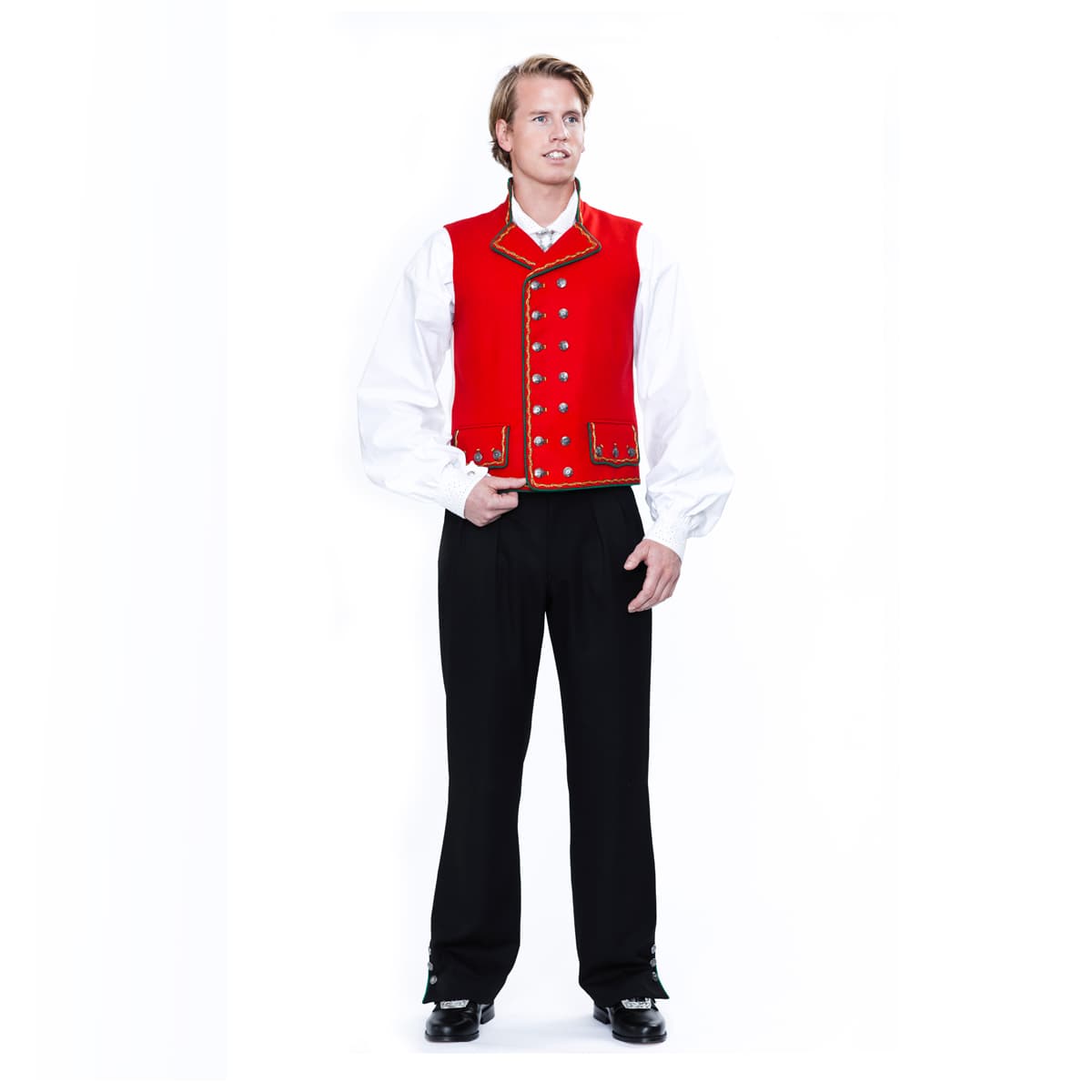 Kvam_herrebunad_rødvest_lang_bukse.jpg