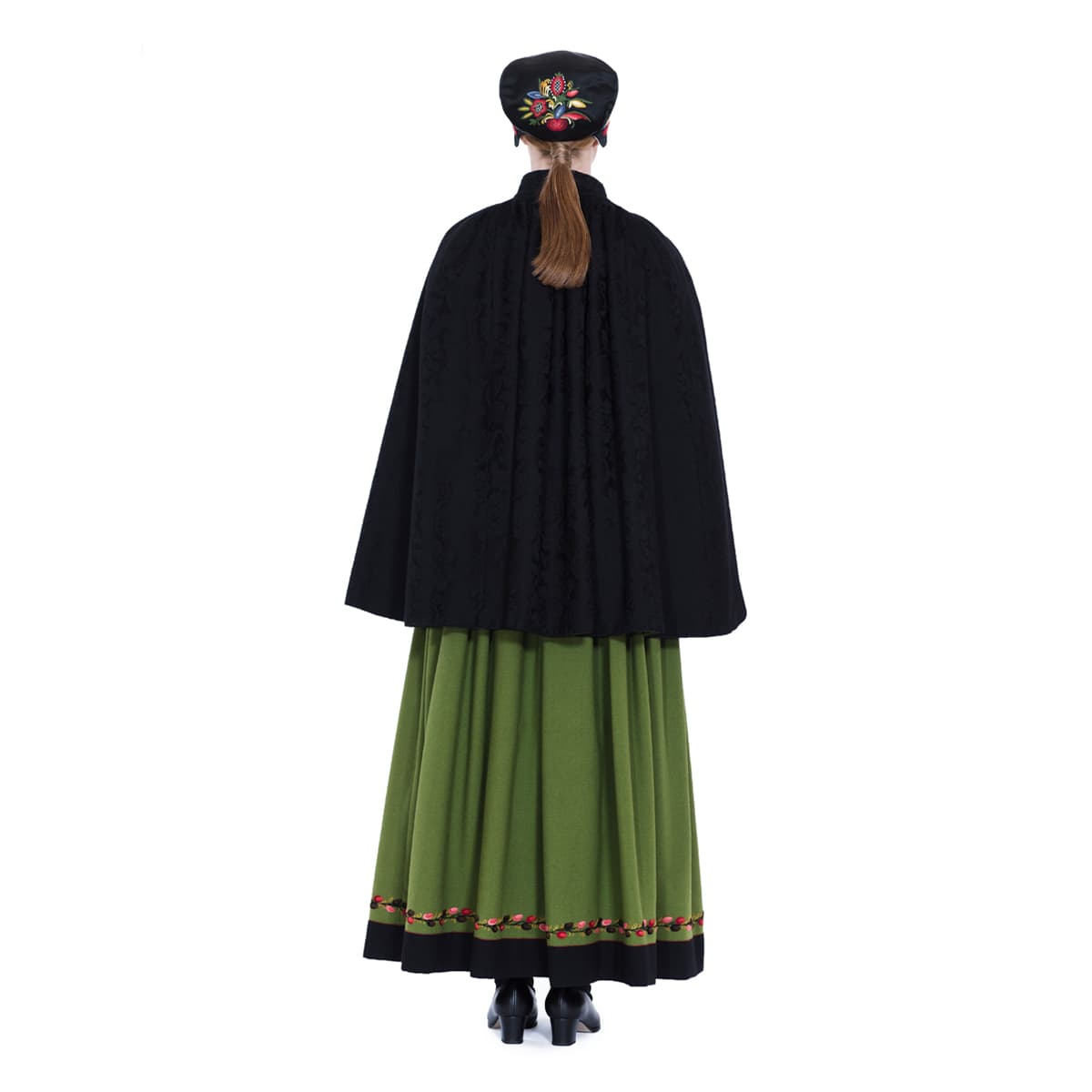 Marie_Aaen_Ø48_gron_bunad_dame_cape_bak.jpg